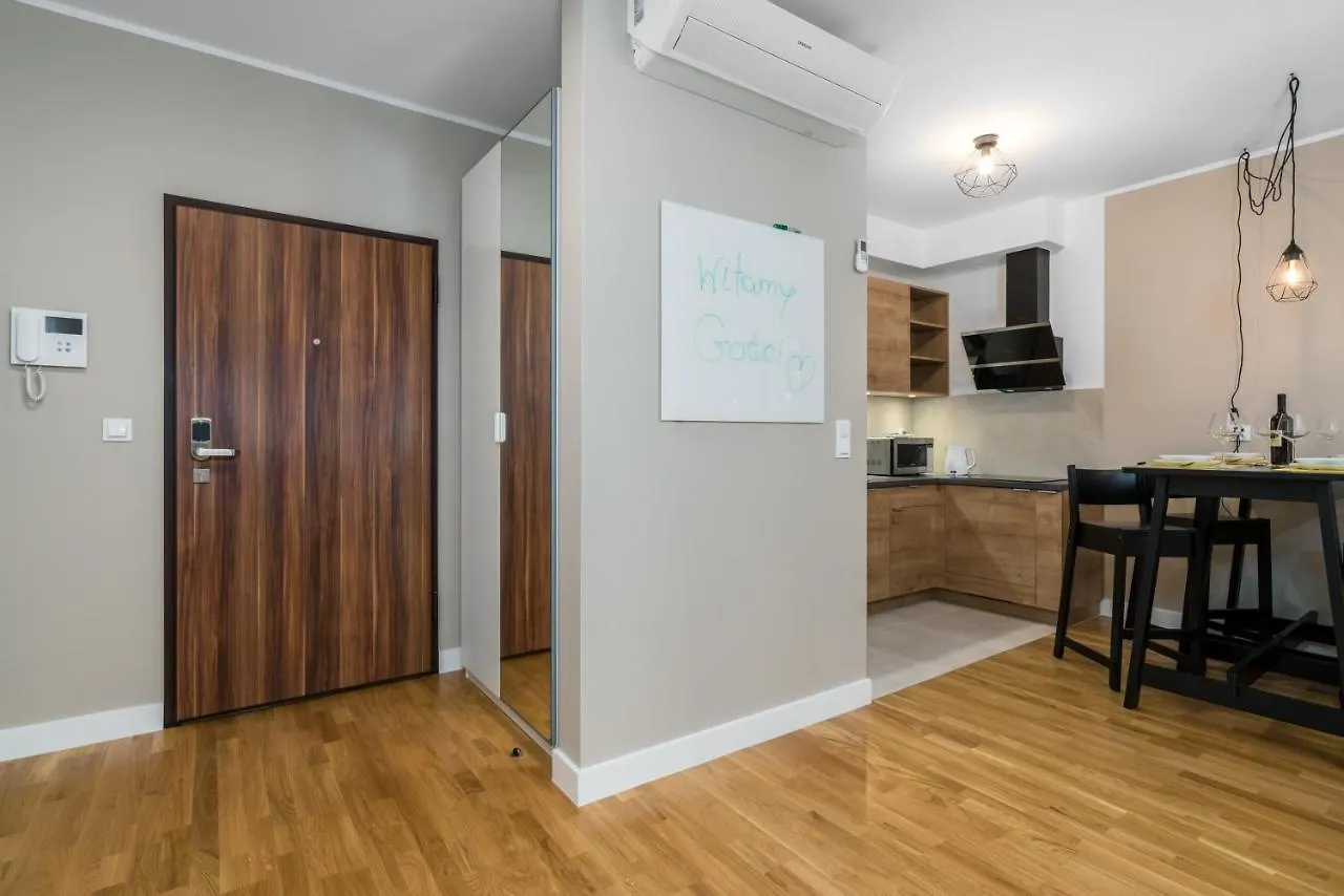 Apartament Black & White Mostowa By Renters Posen Apartment