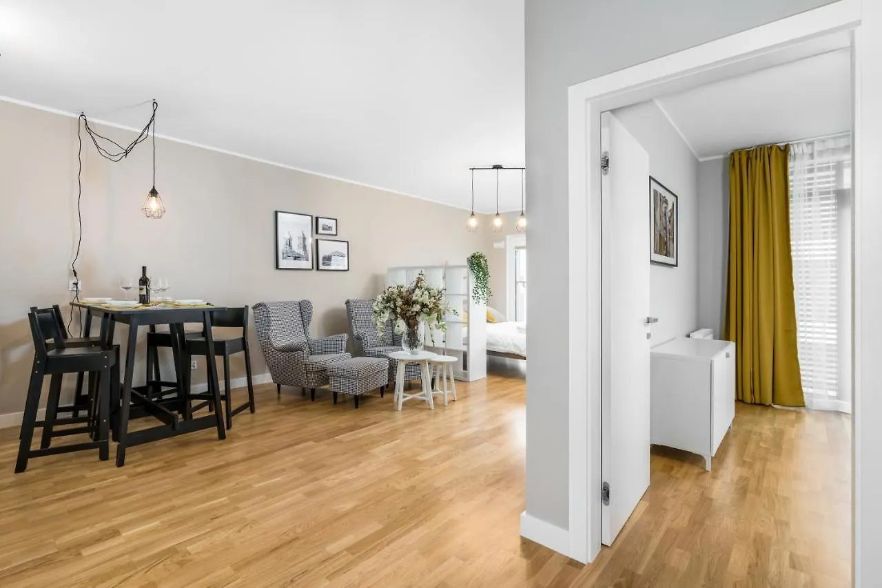 Apartament Black & White Mostowa By Renters Poznań Polska